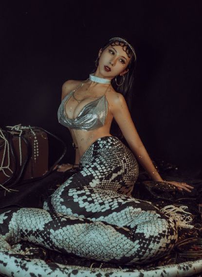 欧美十大最火女歌手_超清高清在线