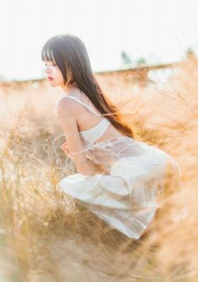 欧美单色美甲_高清免费电影观看