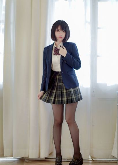 国产卡宴_DVD超清免费观看