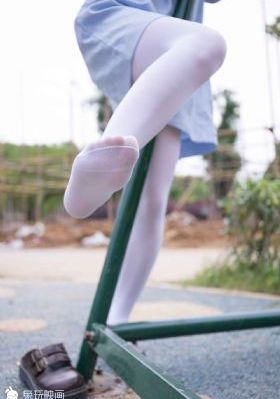 欧美泳装沙滩装夏季_4K韩国电影在线观看