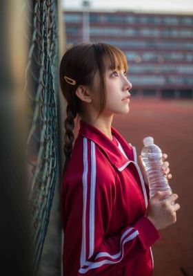 国产户外衣服品牌_4K高清迅雷在线观看