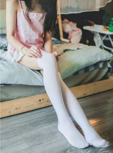 欧美风女鞋高跟_BD英语在线观看完整版